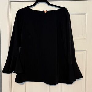 Sail to Sable flouncy sleeve top, large